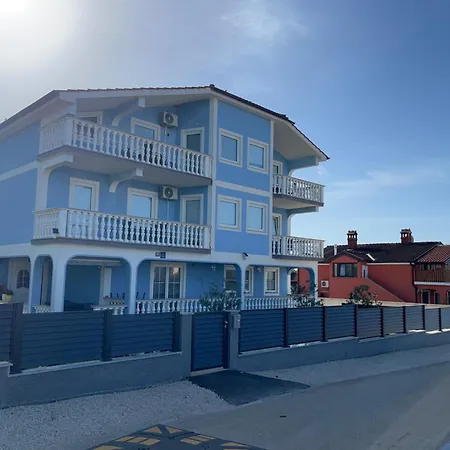 M&m Terzic Apartamento Poreč