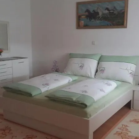 M&m Terzic Apartamento